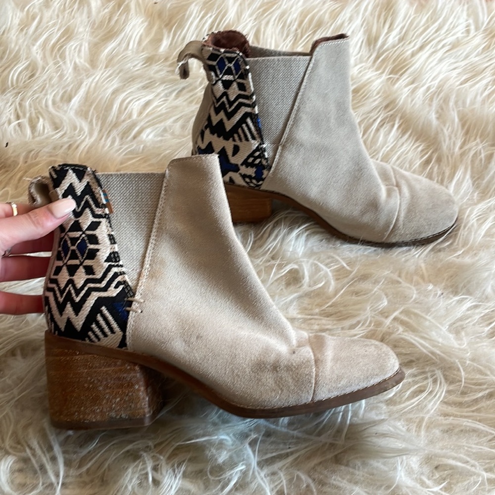 Toms booties